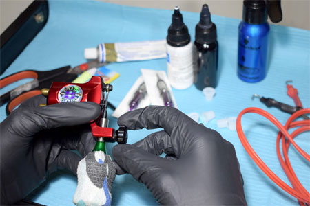 181-tattoo-studio-tattoo-training-tattoo-equipment-and-tattoo-process